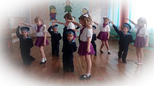 Детский танец на 23 февраля, пошаговое описание, видео