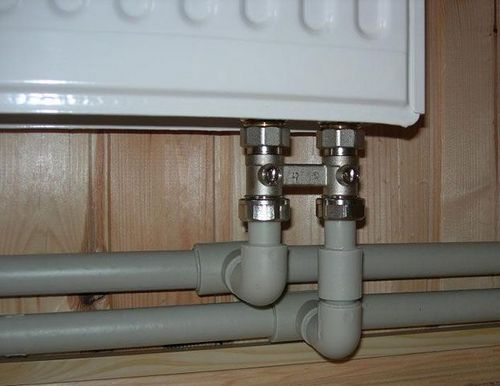 Как подключить радиатор отопления: способы подключения, как лучше сделать, какой комплект использовать в квартире, примеры на видео и фото