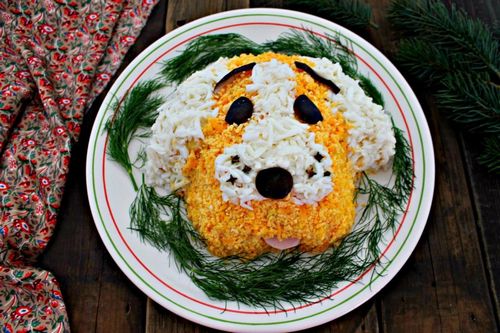 Как украсить салат на Новый год 2018 желтой земляной собаки