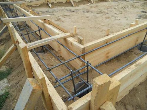 Основные этапы строительства дома из пеноблоков - от фундамента до отделки
