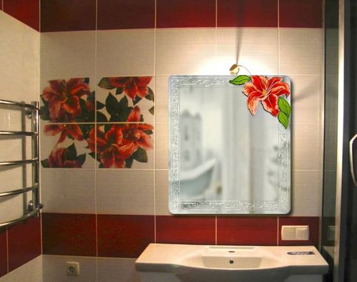 Зеркало в ванную своими руками с защитой от влаги: рамки и способы крепления